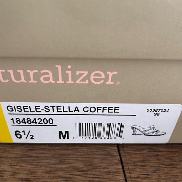 Naturalizer sandals, size 6.5, brown - Picture 2 of 4